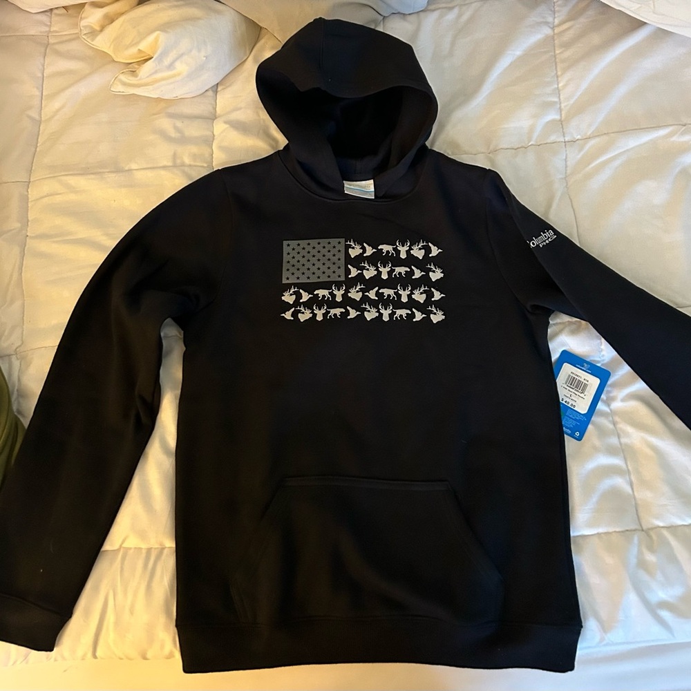 Boys youth large Columbia hoodie. Brand new and too small for my boy.
